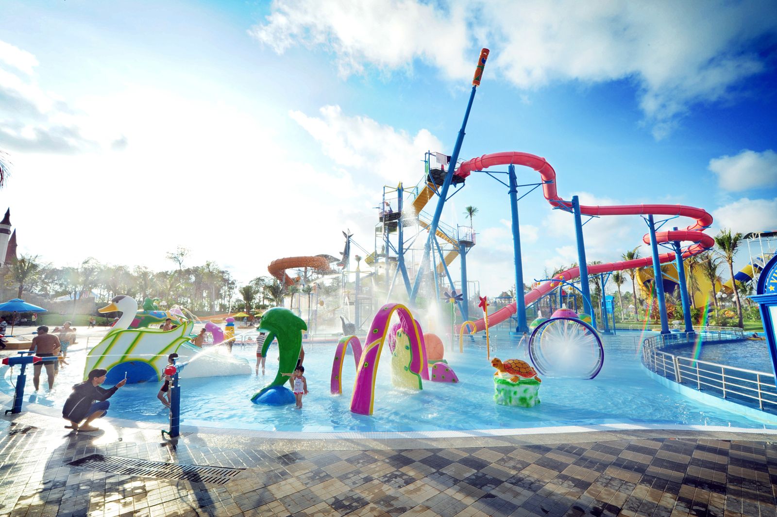 Công viên giải trí Vinpearl Land